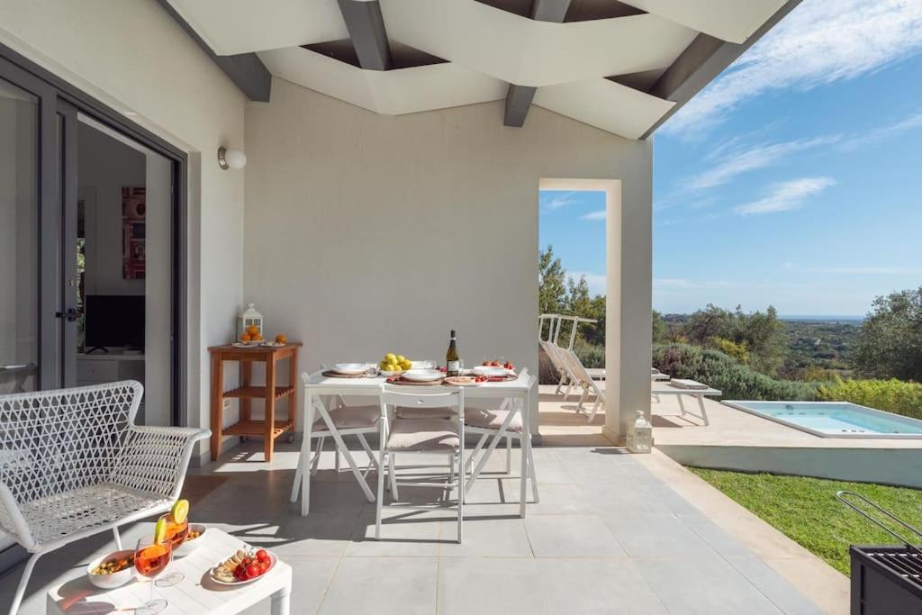 Villa Pettegola Tenuta Il Cavaliere Di Italia Noto- Vista Mare Mini Piscina Idromassaggio Exterior photo